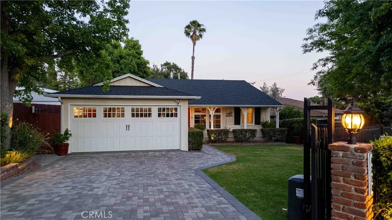 4328 Sunset Avenue, Montrose, CA 91020