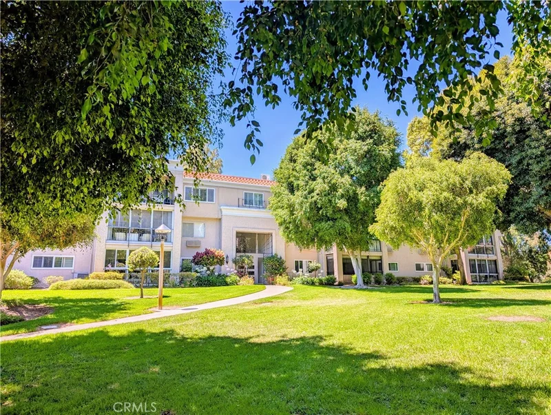 5499 Paseo Del Lago W 3D, Laguna Woods, CA 92637