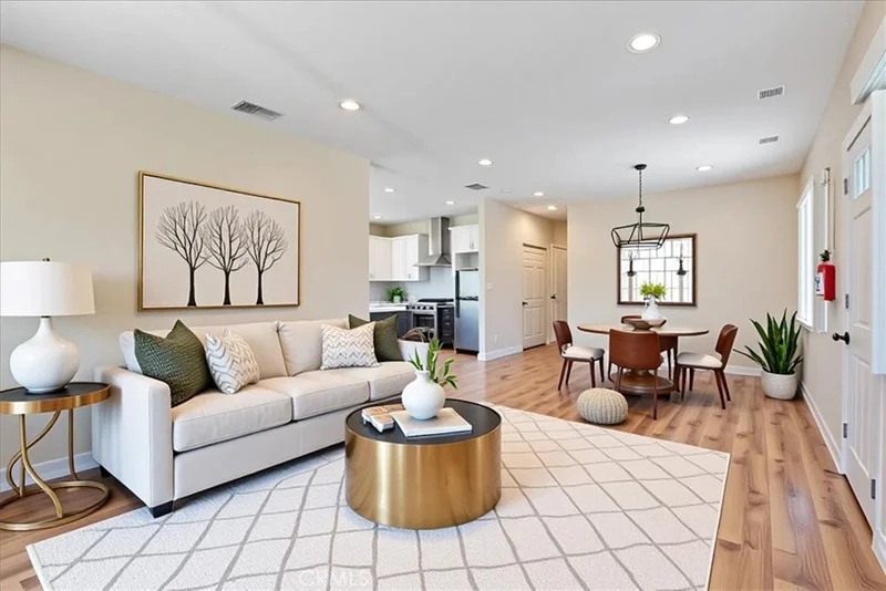 7820 Fulton Avenue, North Hollywood, CA 91605