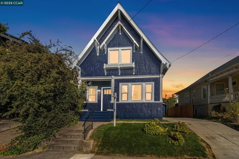 4250 Terrace St, Oakland, CA 94611
