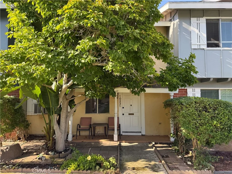 10231 Holburn Drive, Huntington Beach, CA 92646