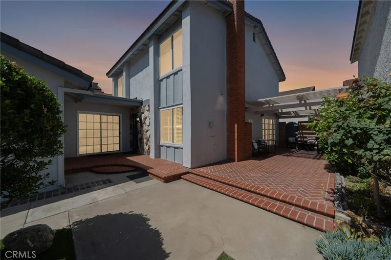 11265 Gardiners Court, Cypress, CA 90630