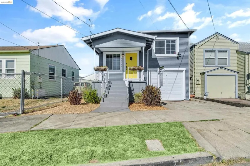 10501 Longfellow Ave, Oakland, CA 94603