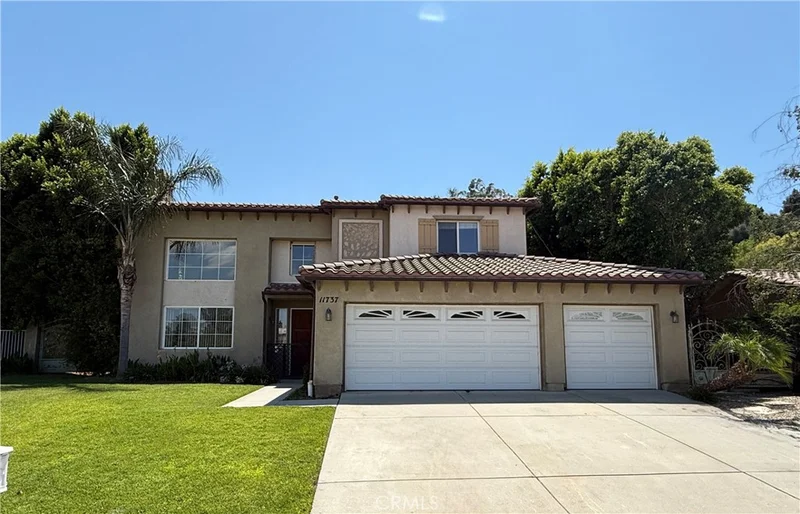 11737 Lois Court, Granada Hills, CA 91344