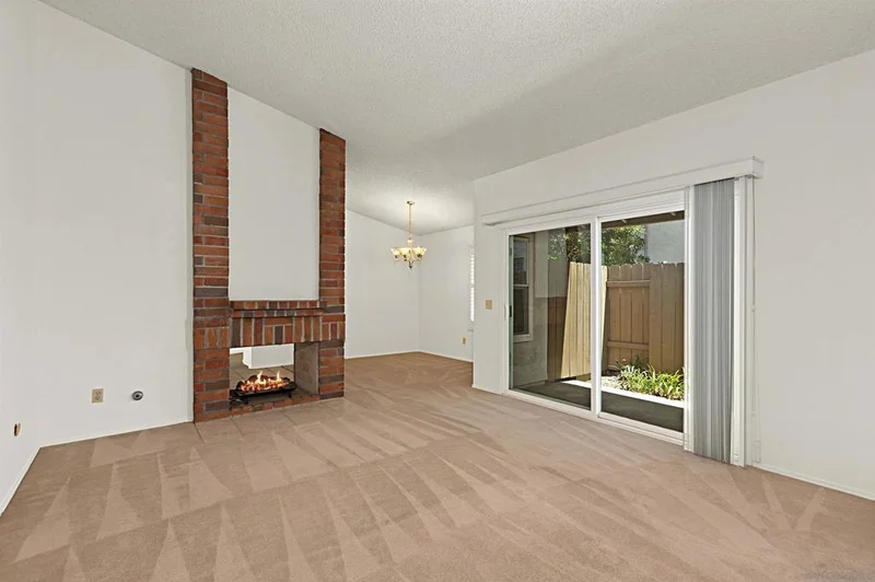 10466 Moorpark St., Spring Valley, CA 91978