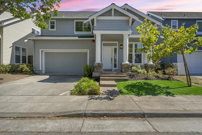 87 Chester Circle, Los Altos, CA 94022