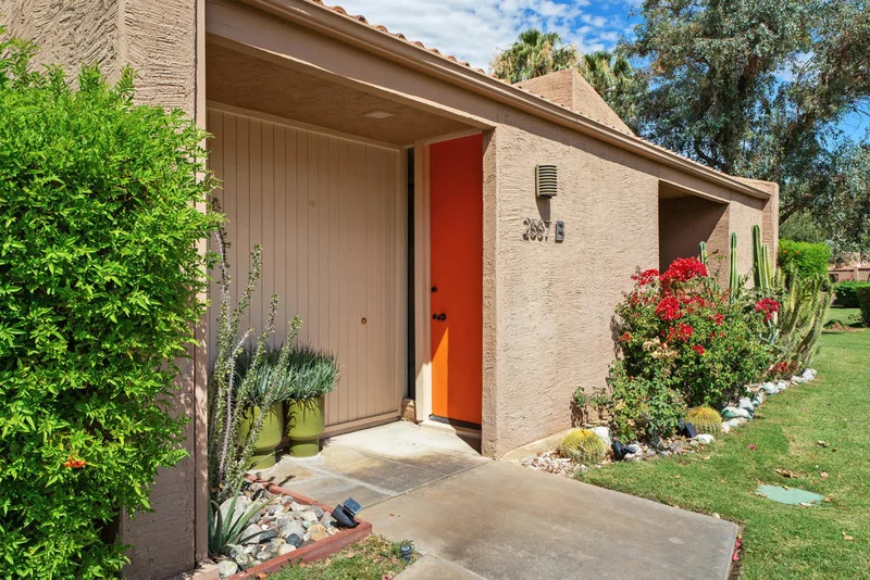 2557 N Whitewater Drive B, Palm Springs, CA 92262