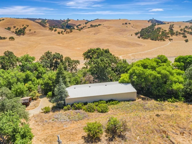 29711 Airline Highway