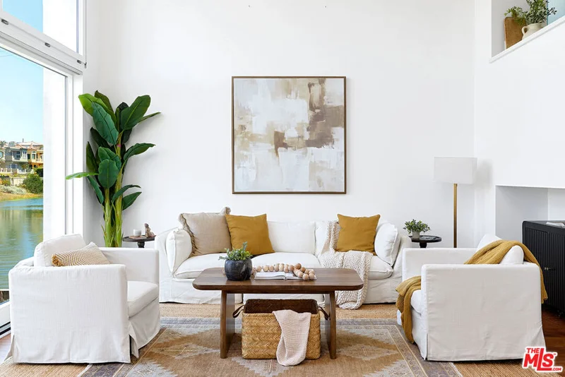5106 Pacific Avenue, Marina Del Rey, CA 90292