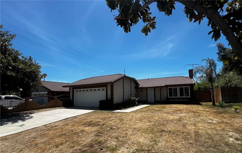 4214 Harrison Street, Riverside, CA 92503