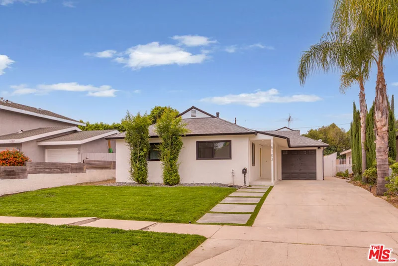 5103 Chimineas Avenue, Tarzana, CA 91356