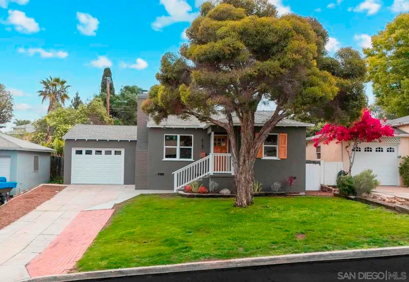4163 Charles St, La Mesa, CA 91941