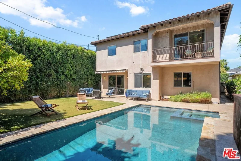 4530 Tyrone Avenue, Sherman Oaks, CA 91423