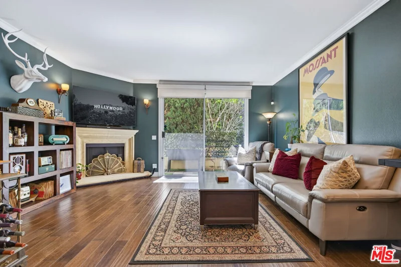 4128 Whitsett Avenue 108, Studio City, CA 91604