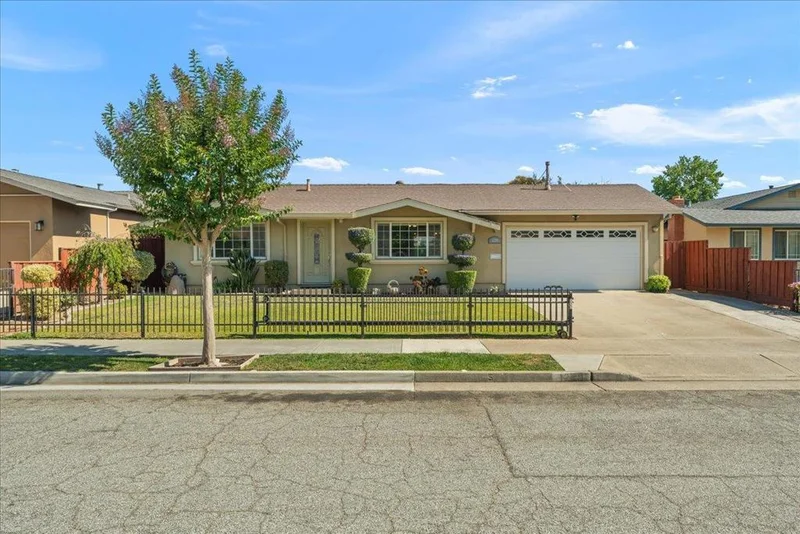 1239 Swaner Drive, Gilroy, CA 95020