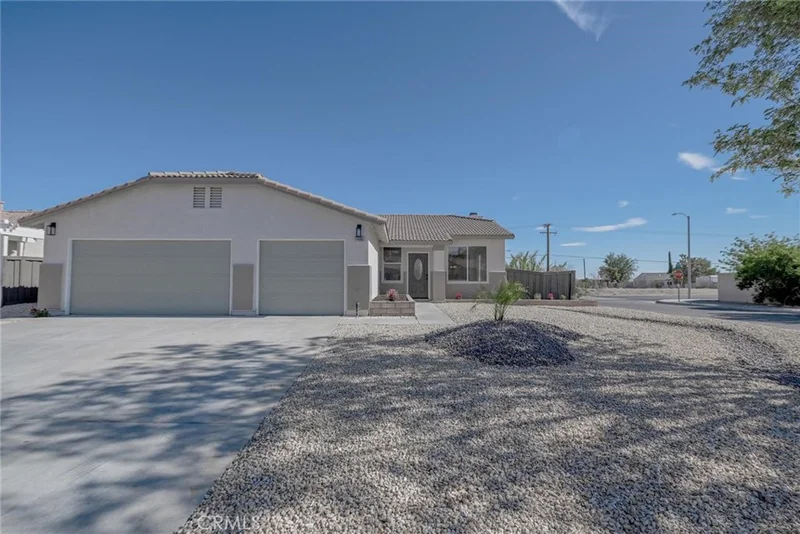 11490 Autumn Street, Adelanto, CA 92301