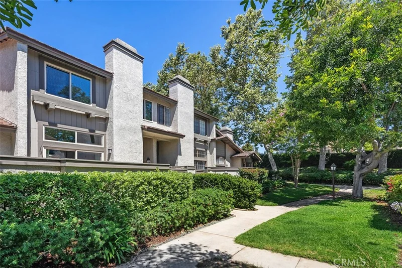 10 Starfall 11, Irvine, CA 92603