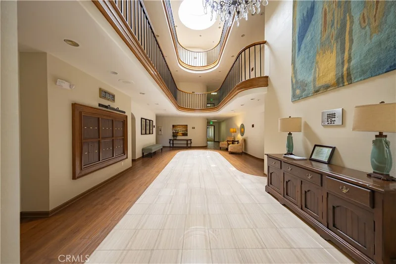 6242 Riviera Circle, Long Beach, CA 90815