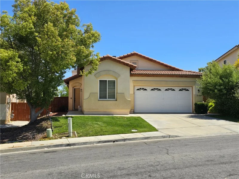 41342 Pine Tree Circle, Temecula, CA 92591