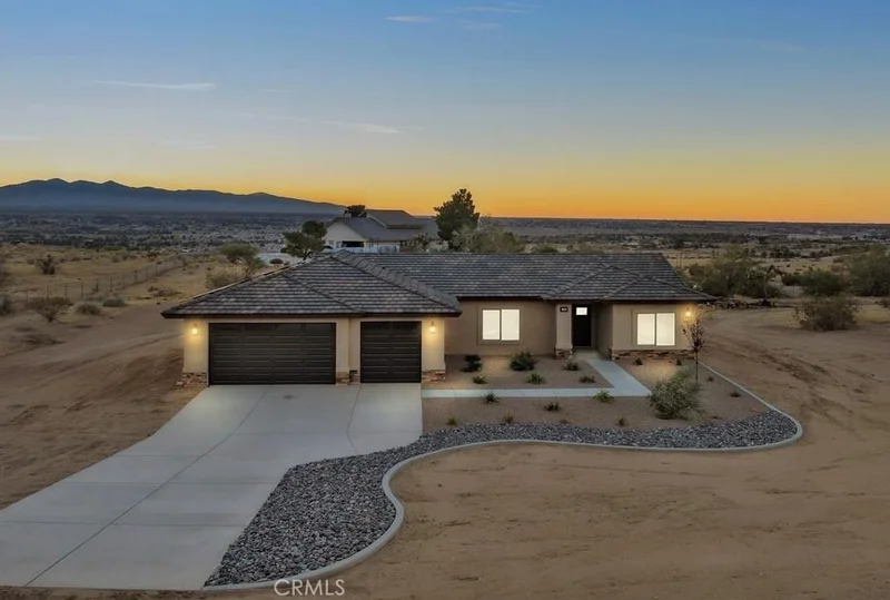 11228 Mockingbird, Apple Valley, CA 92308
