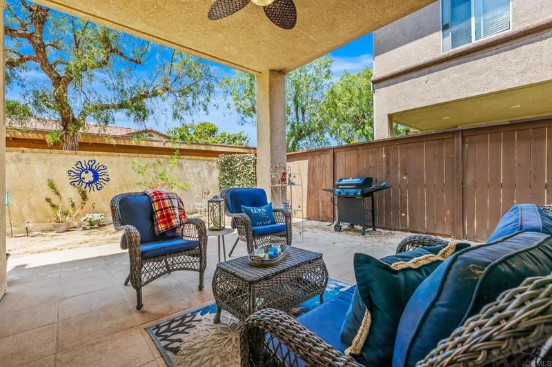 625 Sumner Way 2, Oceanside, CA 92058