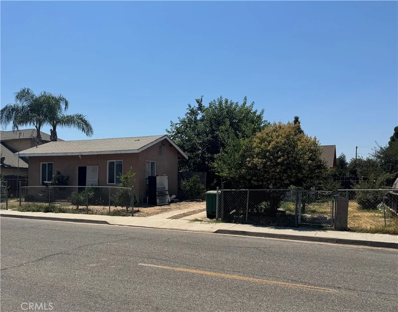 425 S Rose, Farmersville, CA 93223