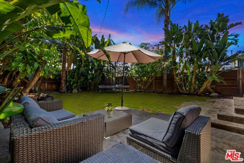 4328 Allott Avenue, Sherman Oaks, CA 91423