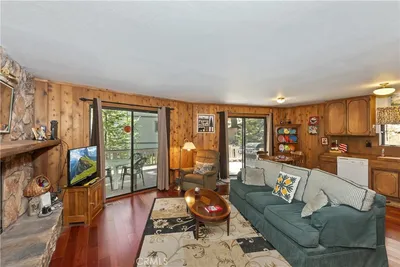 305 Cedarbrook Drive photo 2