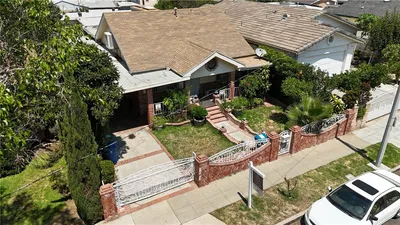 431 N Workman Street photo 2