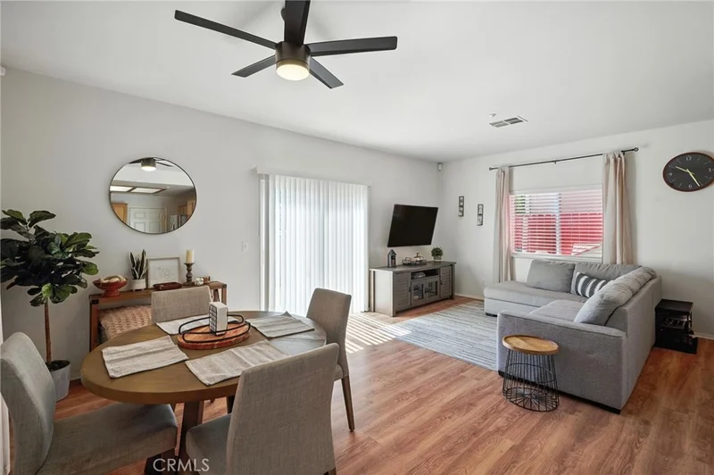 8554 Burnet Avenue 144, North Hills, CA 91343