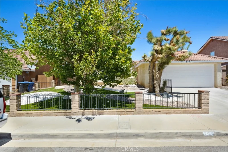 555 Conifer Drive, Palmdale, CA 93550