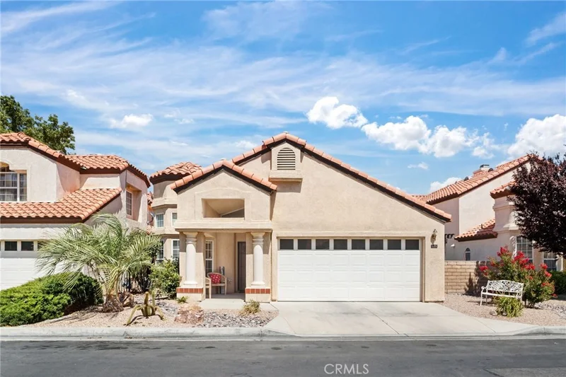 11575 Winifred Drive, Apple Valley, CA 92308