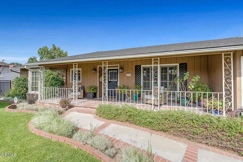 2719 Mayflower Avenue, Arcadia, CA 91006