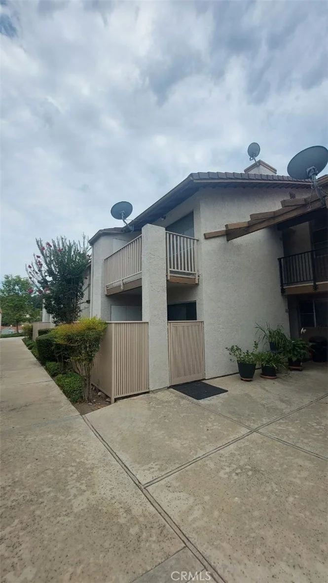 901 Golden Springs Drive E14, Diamond Bar, CA 91765