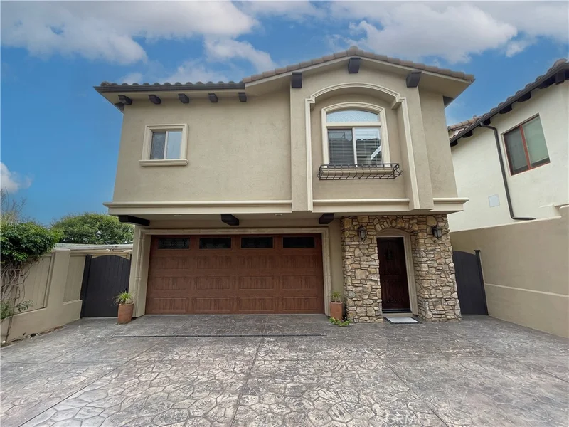 123 S Guadalupe Avenue C, Redondo Beach, CA 90277