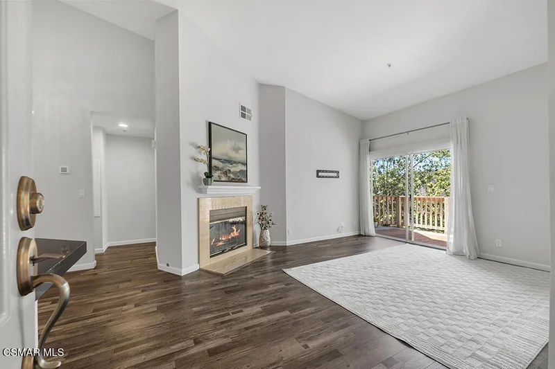 631 Oak Run Trail Tl308, Oak Park, CA 91377