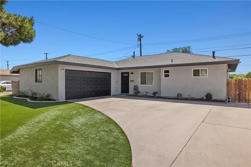 45423 Sancroft Avenue, Lancaster, CA 93535