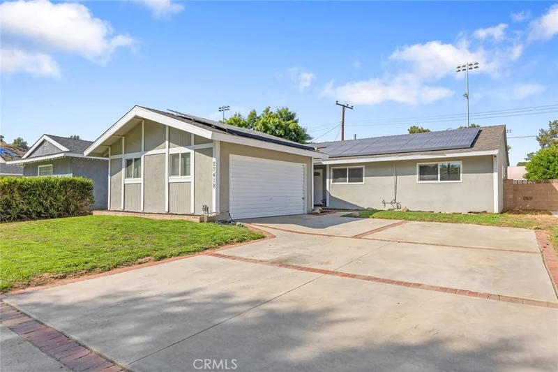 27418 Arriola Avenue, Saugus, CA 91350