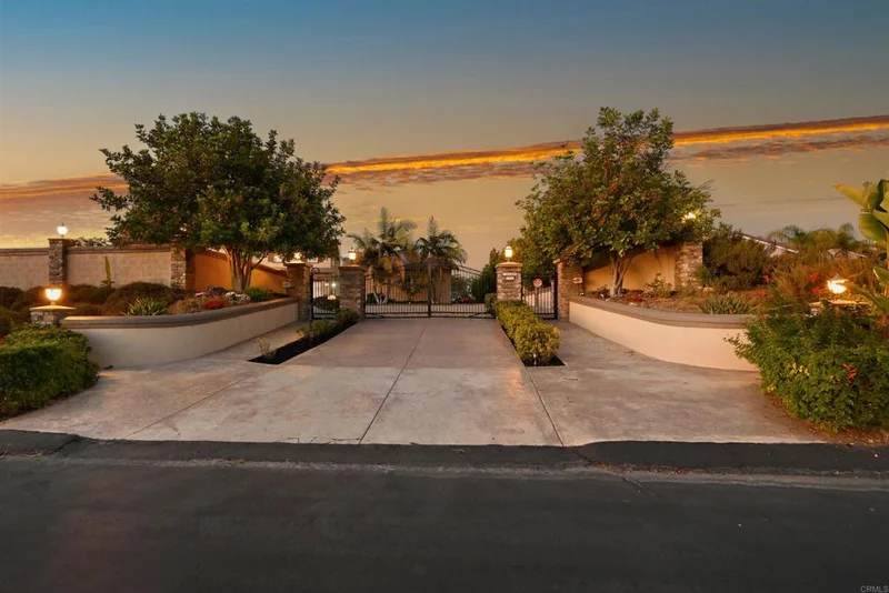 27341 Red Ironbark Drive, Valley Center, CA 92082