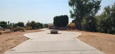 690 Riviera Drive photo 2