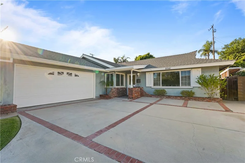 2541 W Cobblestone Road, La Habra, CA 90631