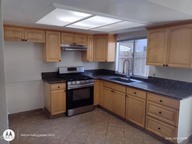 118 E Ventura Street H, Santa Paula, CA 93060