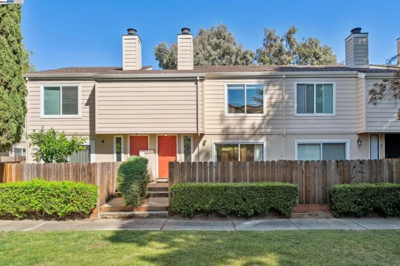 1255 Detroit Avenue 12, Concord, CA 94520