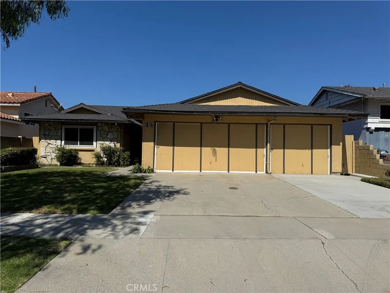 6127 Faust Avenue, Lakewood, CA 90713