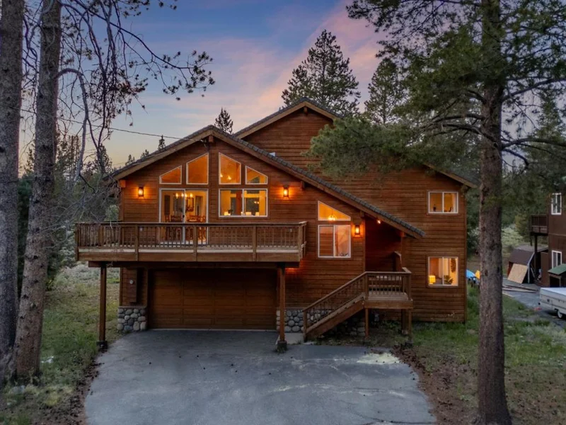 10308 East Alder Creek Road