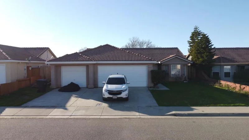 13807 Anacapa Avenue, Gustine, CA 95322