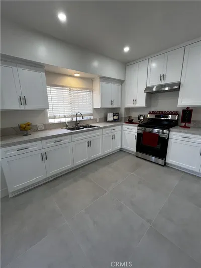 1449 -1451 W 45th Street