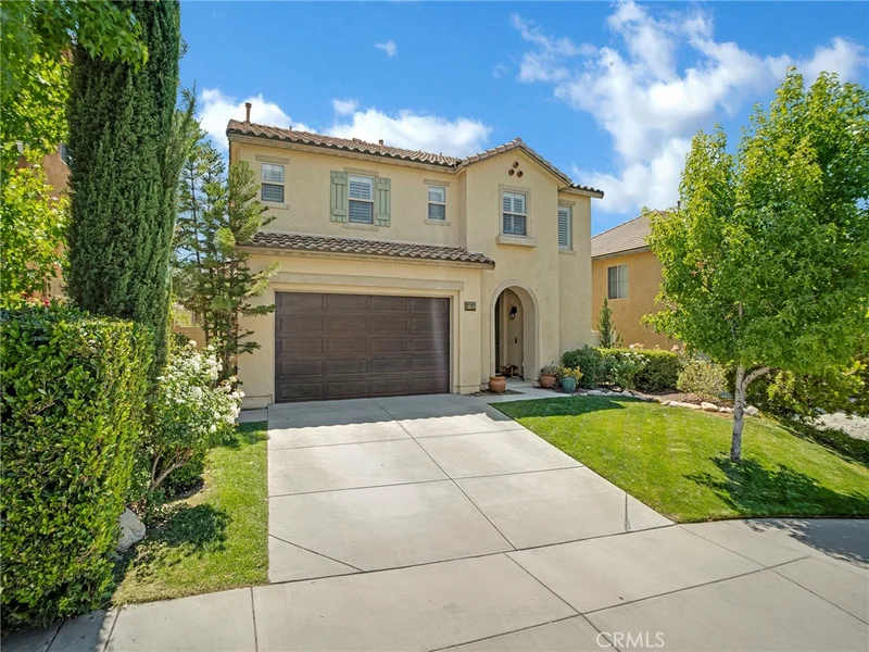 27027 Mountain Willow Lane, Canyon Country, CA 91387