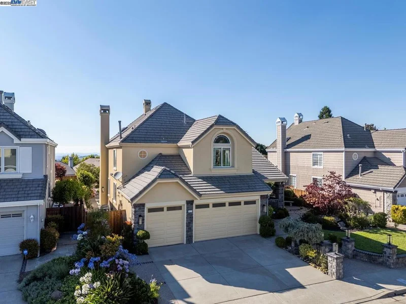 4315 Sundew Ct, Hayward, CA 94542