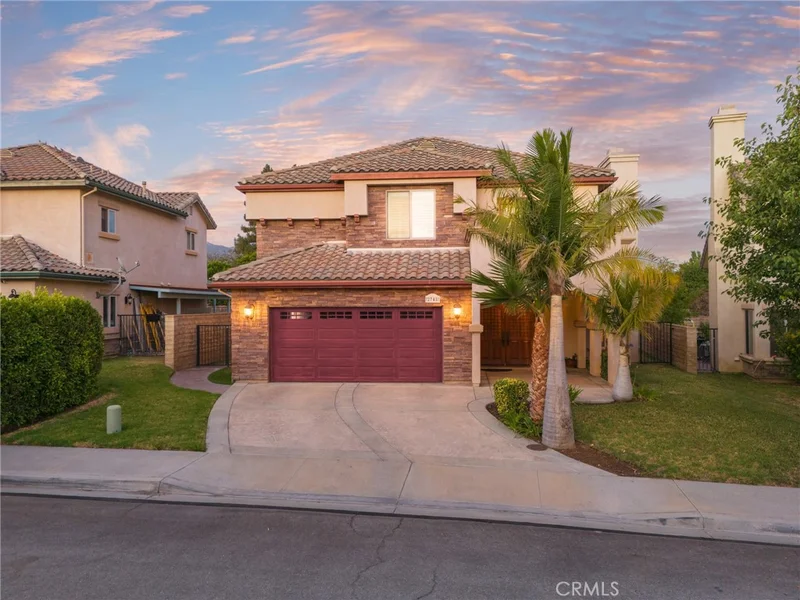 2748 Texas Avenue, Simi Valley, CA 93063